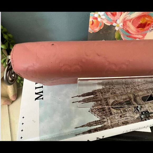 Gucci GG Guccissima Pink Leather Long Zip-a-round Wallet with GG Charm (GGXX036) - Picture 7 of 11